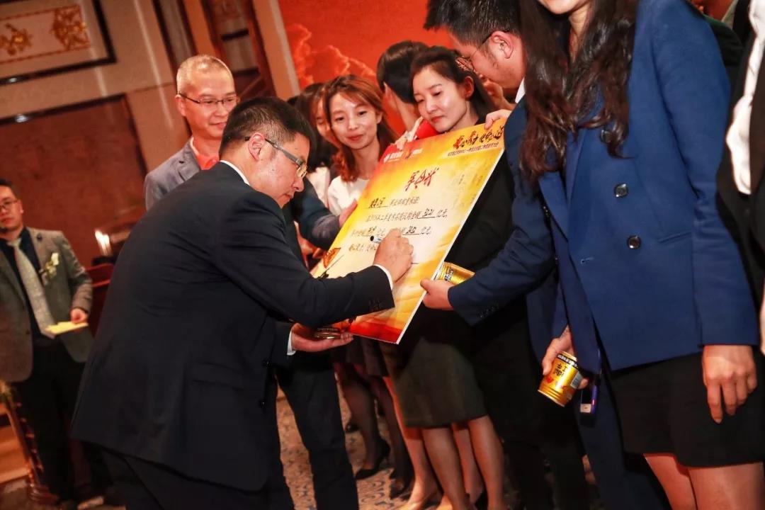包含布莱顿内部会议纪要流出：赛前队长鼓劲，NBA总决赛使命明确，赛程密集仍需轮换的词条-开云kaiyun体育直播