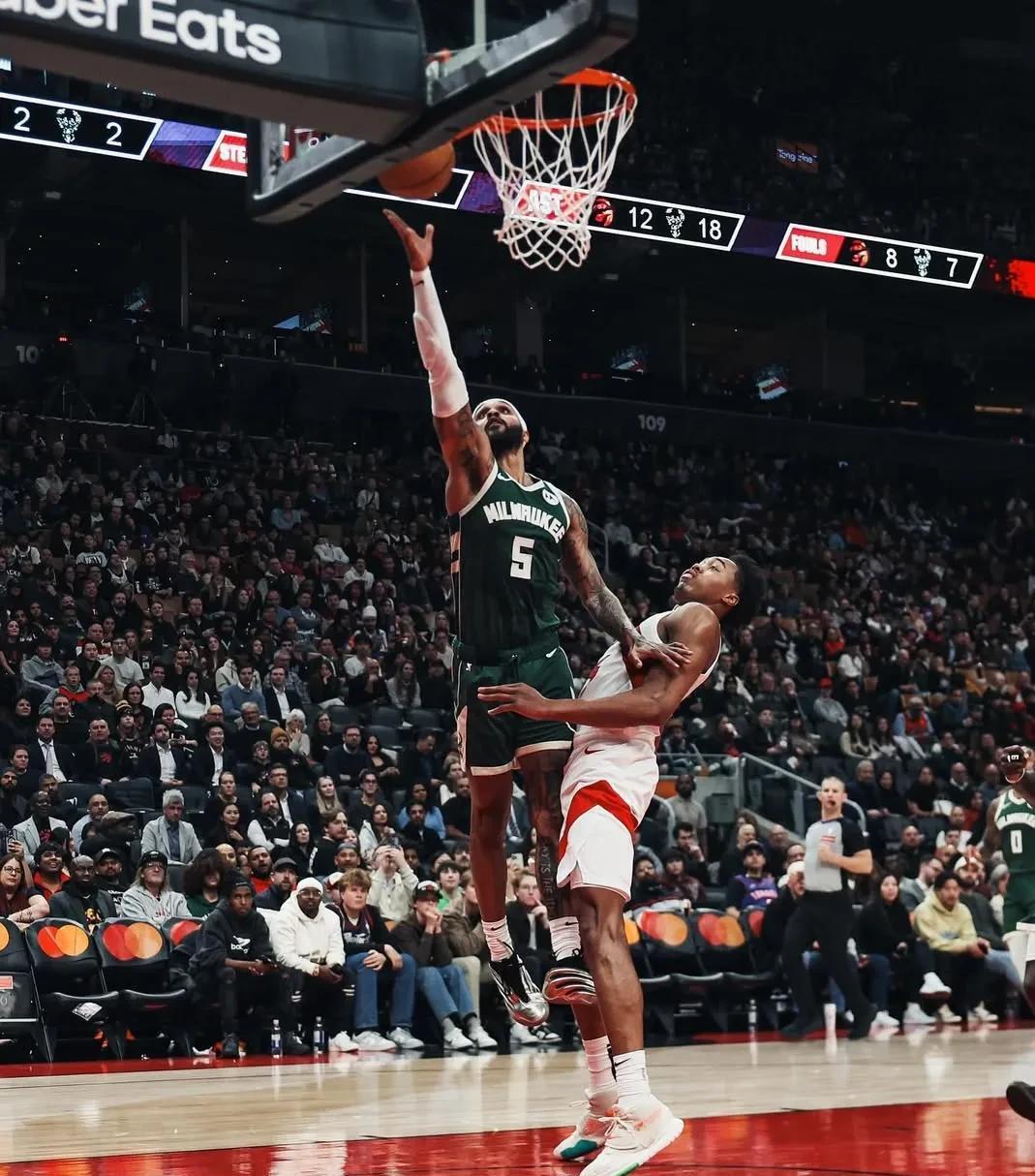 冲刺阶段密尔沃基雄鹿扳平良机:NBA常规赛节点到来;管理层满意;球探报告显示潜力的简单介绍 冲刺阶段密尔沃基雄鹿扳平良机:NBA常规赛节点到来;管理层满意;球探报告显示潜力的简单介绍