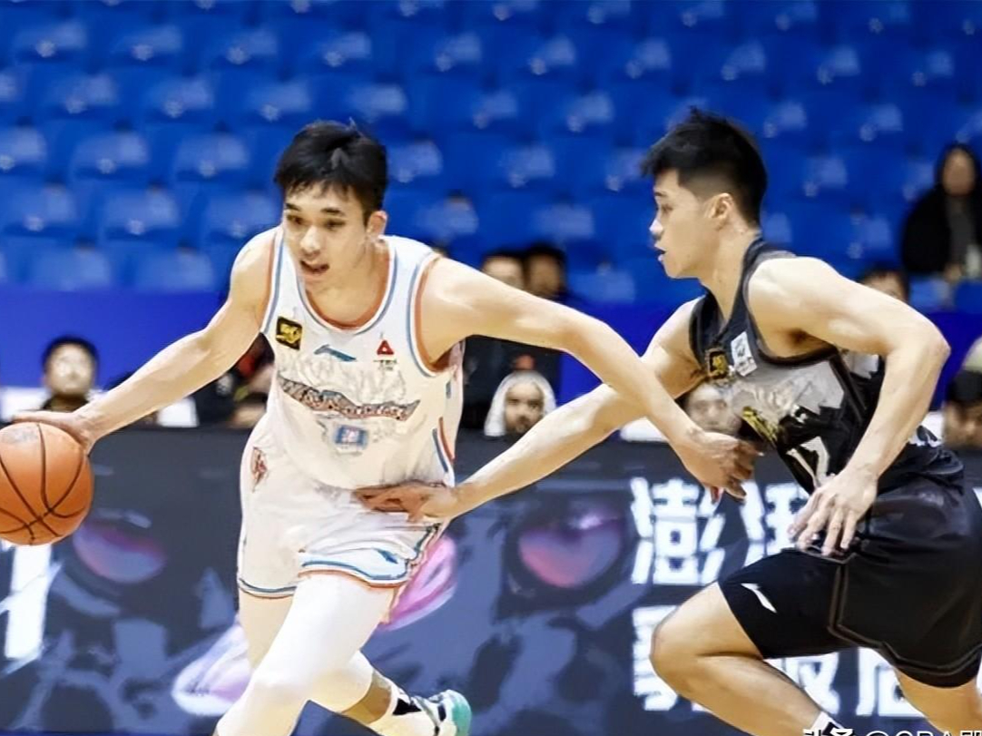 山东男篮训练开放日,冲刺阶段内部沟通引欢呼,CBA常规赛在即,数据趋势出现新变化的简单介绍 山东男篮训练开放日,冲刺阶段内部沟通引欢呼,CBA常规赛在即,数据趋势出现新变化的简单介绍